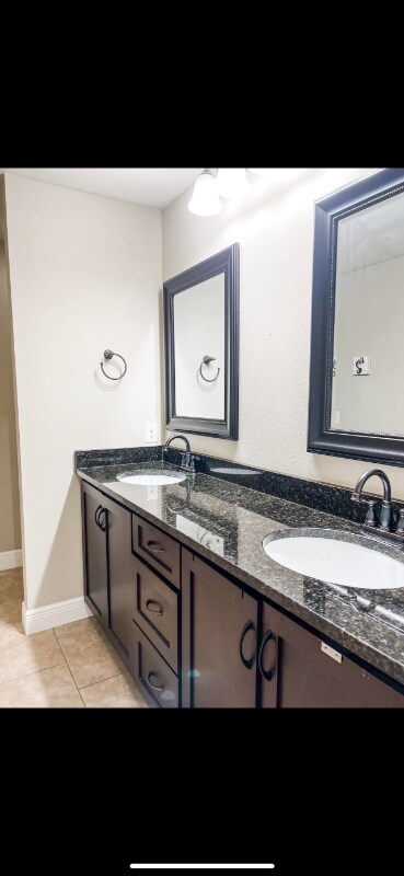 Building Photo - 2410 Salamanca St