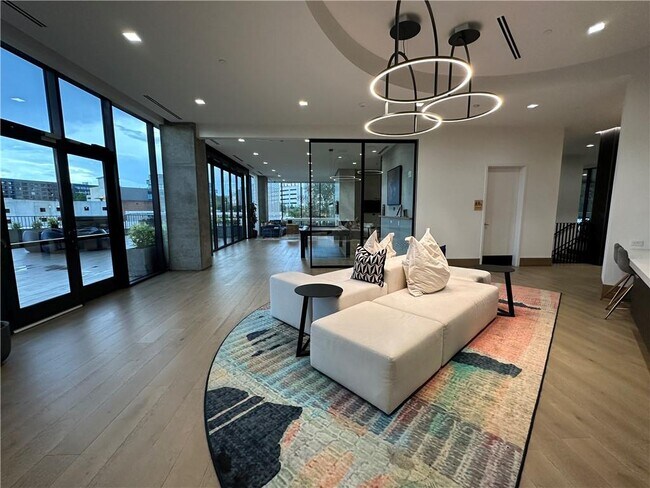 Building Photo - 788 West Marietta St NW