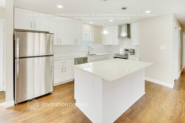 Building Photo - 4240 Winedale Ln