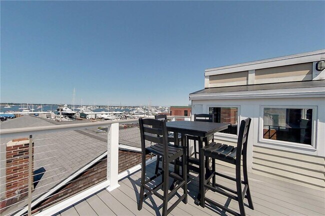 Building Photo - 9 Waites Wharf