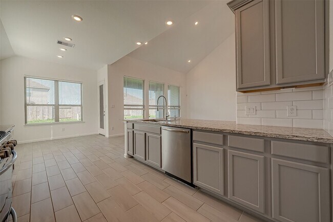 Building Photo - 5010 Slate Prt Ct