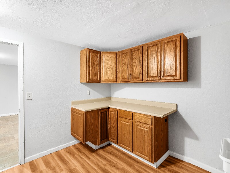 Building Photo - 104 Britanna Dr