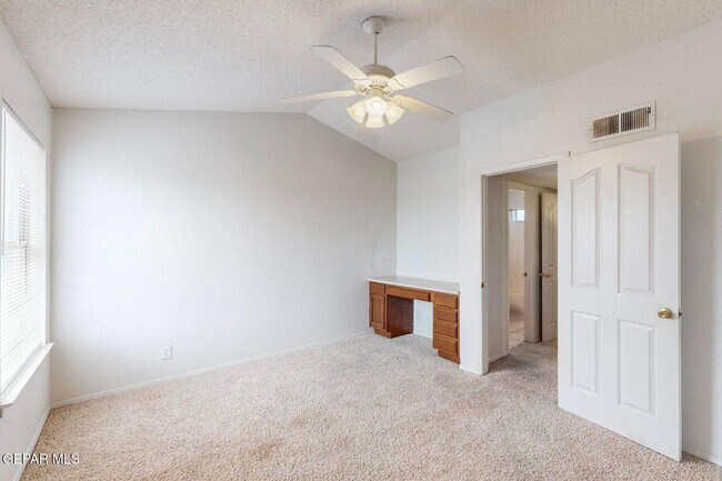 Building Photo - 4409 Loma Clara Ct