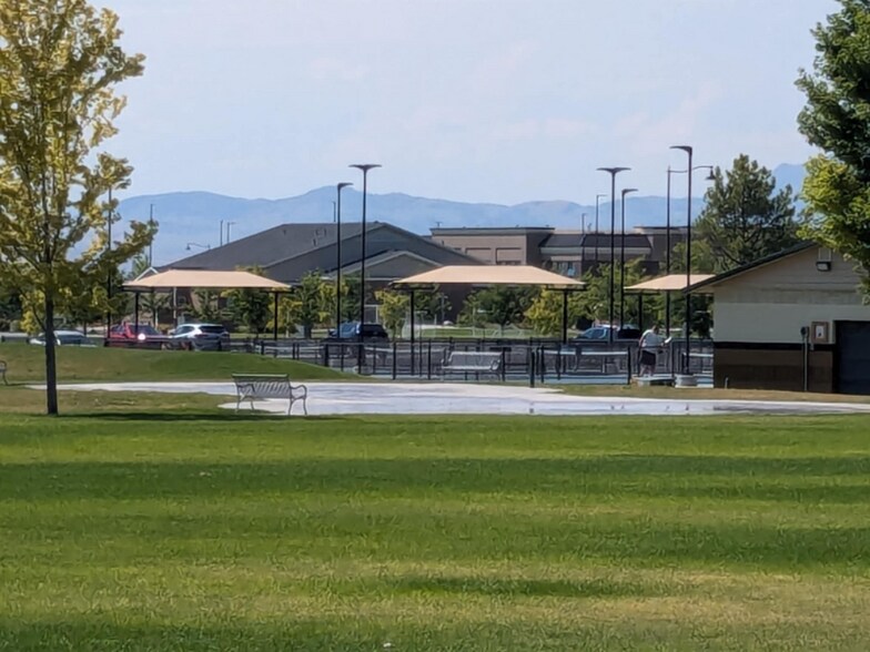 Building Photo - 341 E 2700 N