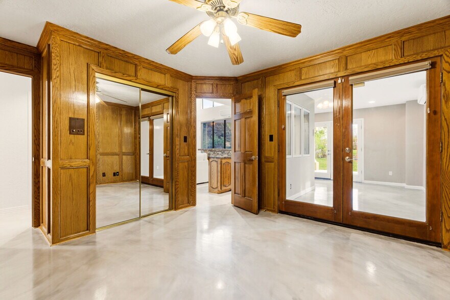 Building Photo - 9706 Tanoan Dr NE