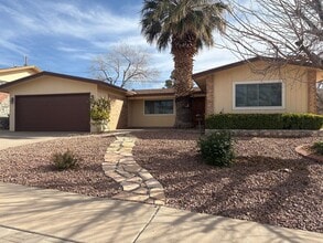 Building Photo - Home for rent on the Westside