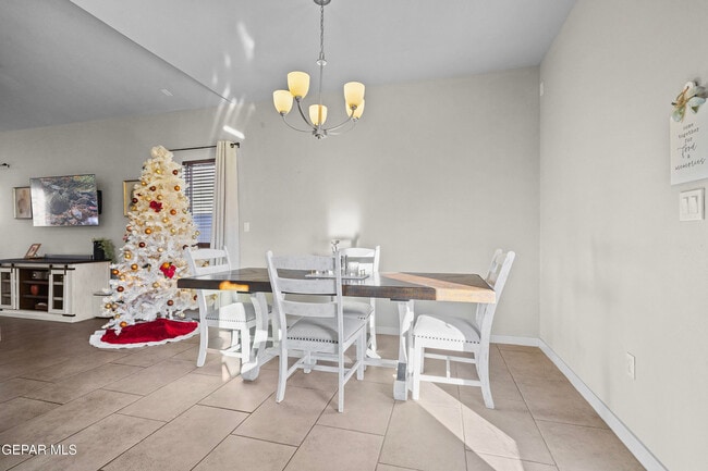 Building Photo - 14936 Tierra Haven Ave
