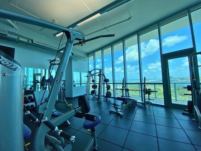 Building Photo - 888 Biscayne Blvd