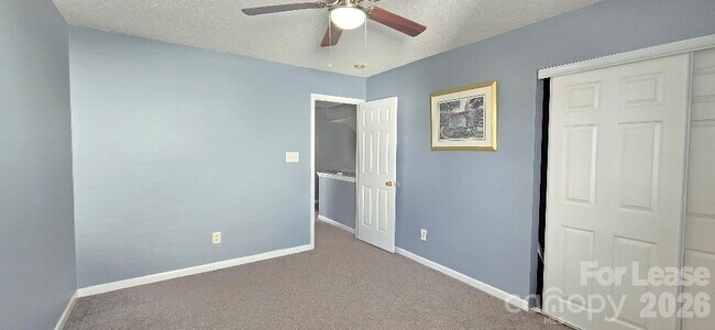 Building Photo - 10623 Campion Ct