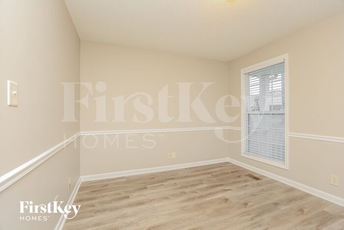 Building Photo - 914 Hedge Apple Dr