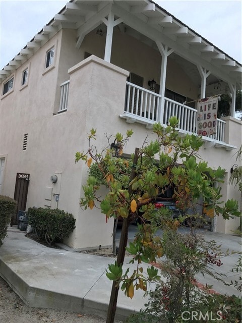 Building Photo - 44 Blanco