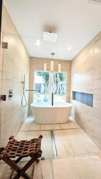 Building Photo - 3579 Plantation Dr