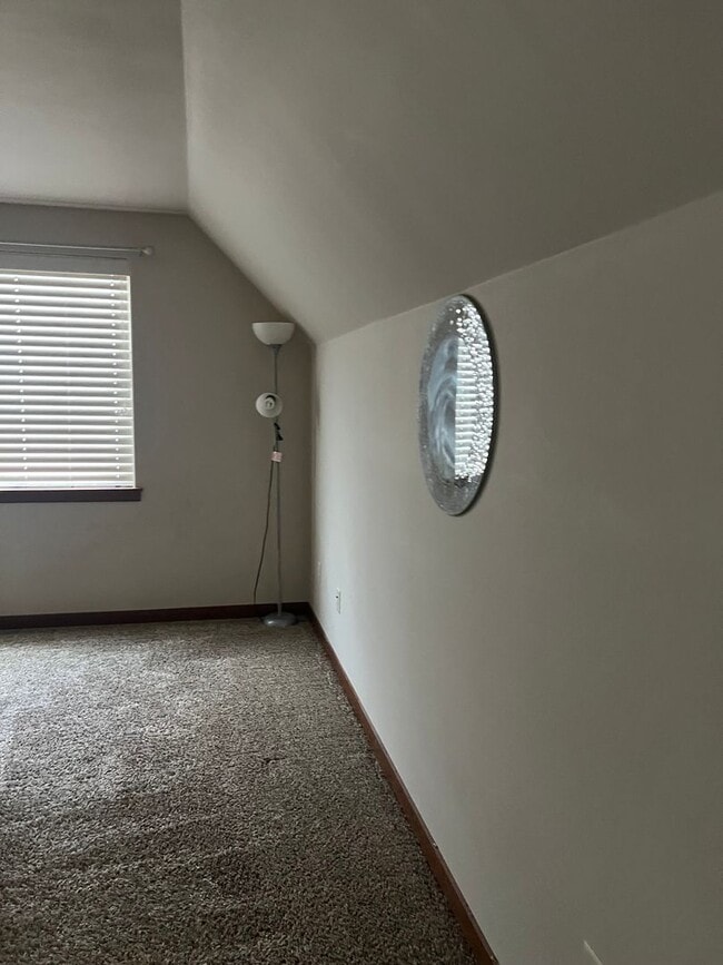 Building Photo - Beautiful 4 Bedroom in Ferndale! MOVE IN SPECIAL!