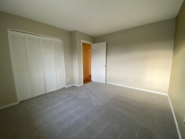 Building Photo - 2497 Copper Cliff Trail