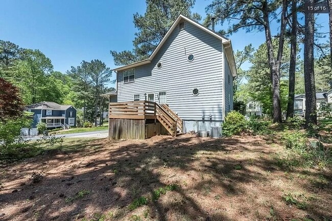 Building Photo - 1623 Cumberland Club Rd SW