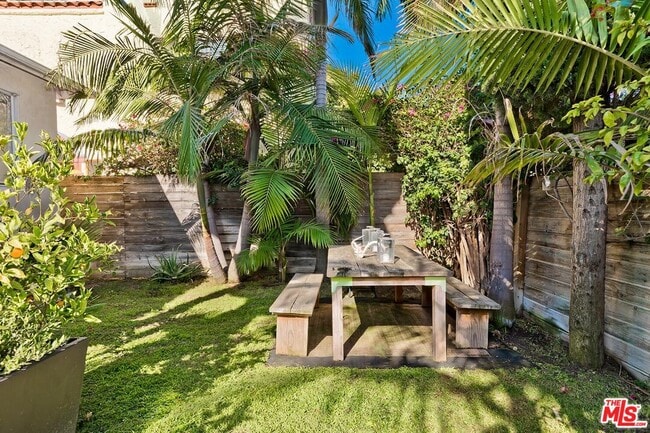 Building Photo - 409 Westminster Ave