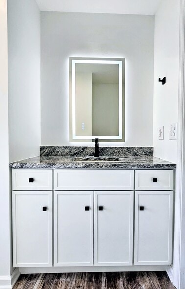 Building Photo - 91 Sunrise Cir