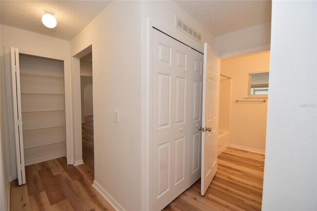 Building Photo - 14 Ryley Ln