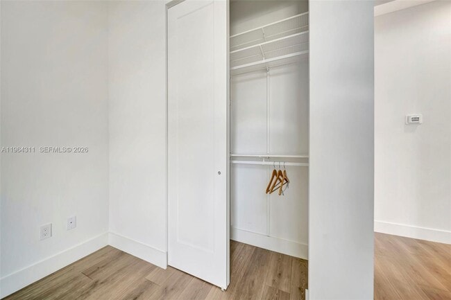 Building Photo - 1454 SW 23rd St