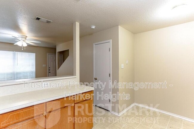Building Photo - 4501 Mattie Dr