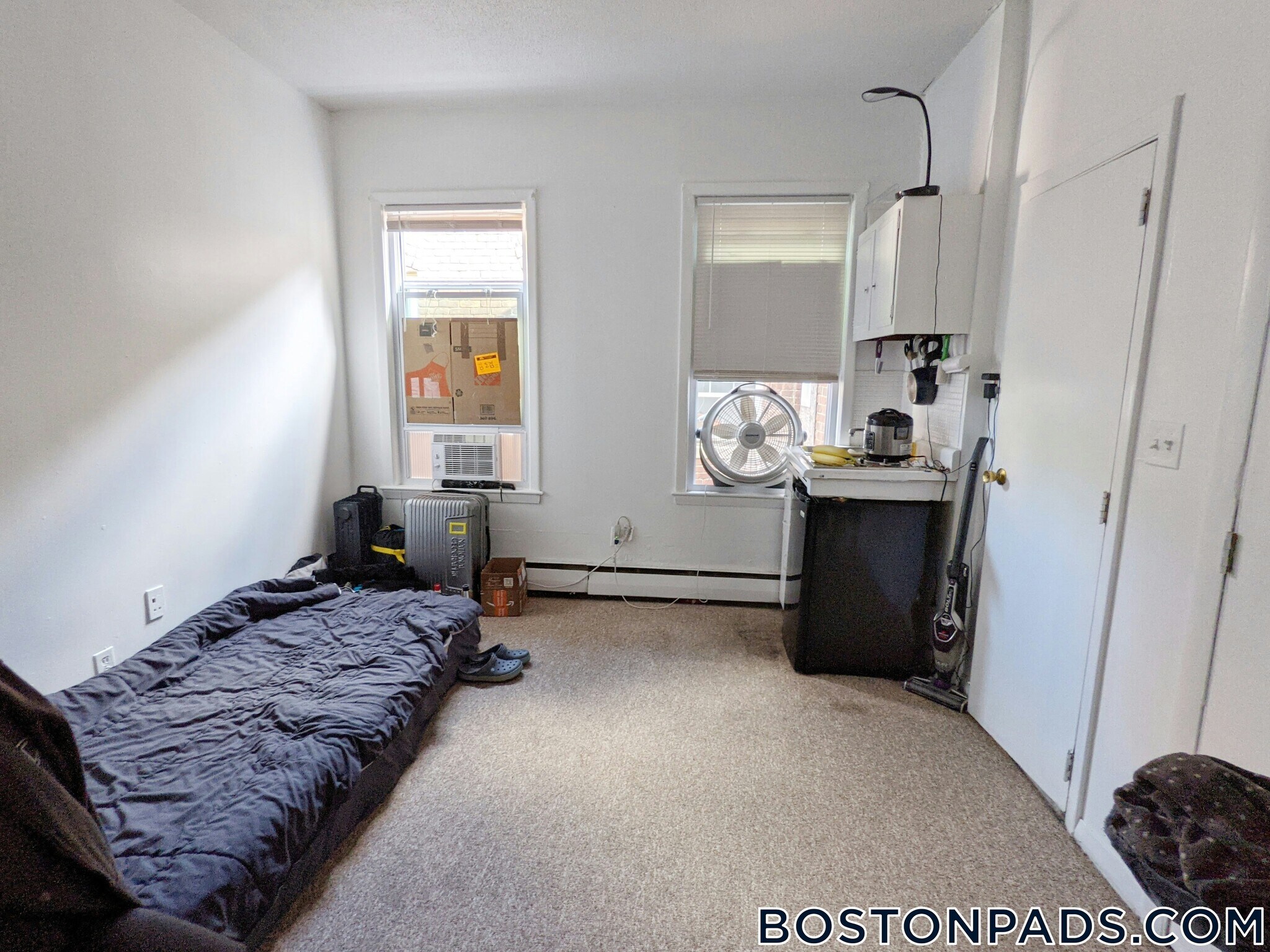 Building Photo - 28 S Huntington Ave