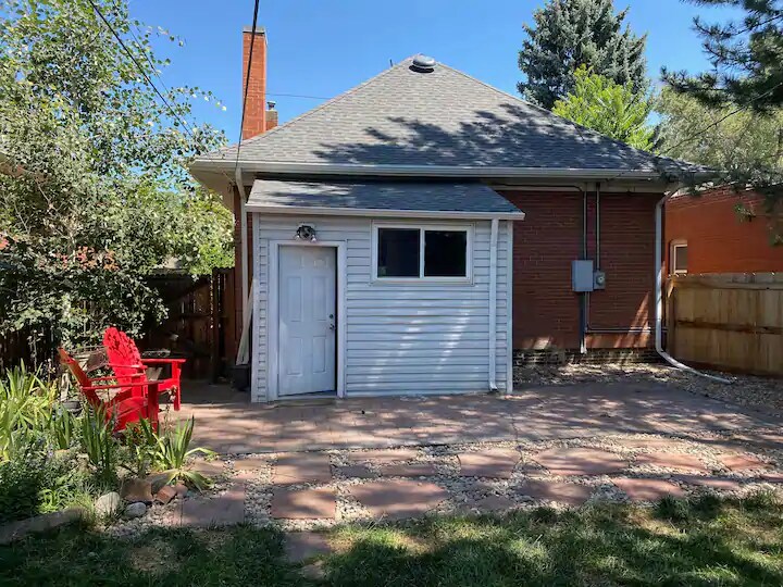 Building Photo - 3180 W 29th Ave