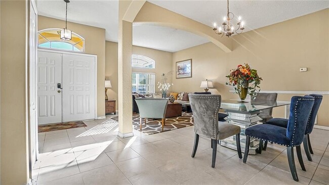 Building Photo - 820 Westbrook Terrace