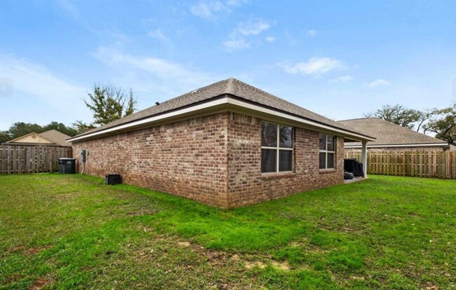 Building Photo - 7941 Huntington Creek Ln