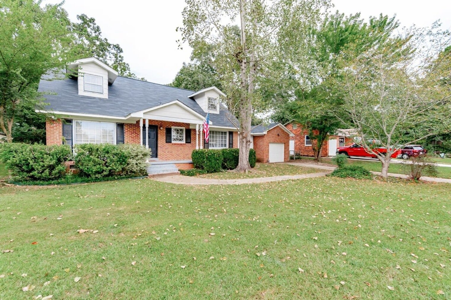 Building Photo - 7418 Sunview Dr