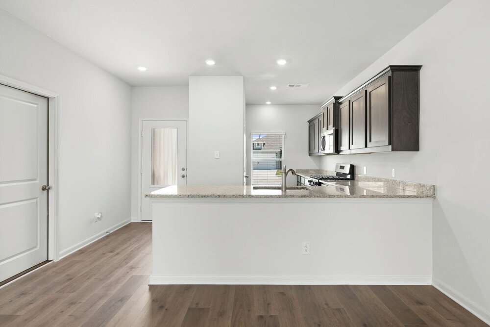 Building Photo - 1324 Tilton Dr