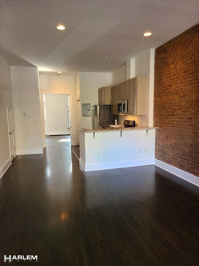 Building Photo - 1 bedroom in New York NY 10027
