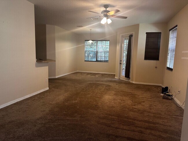 Building Photo - RIVER RUN COACH HOMES CONDO - 3BR/2BA - NE...
