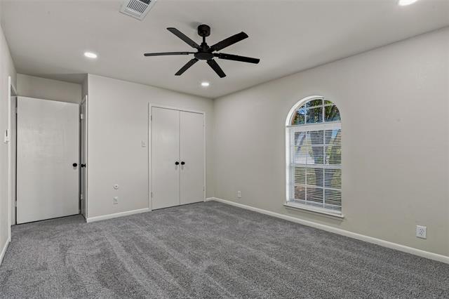 Building Photo - 532 FM 1187