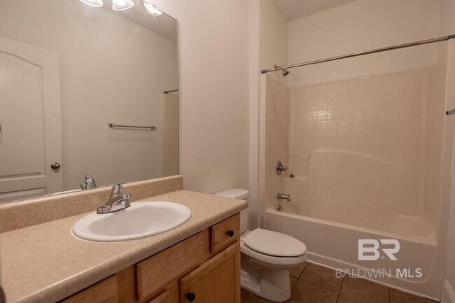 Building Photo - 101 Normandy St