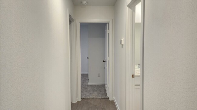 Building Photo - 3045 Dawn Sound Drive
