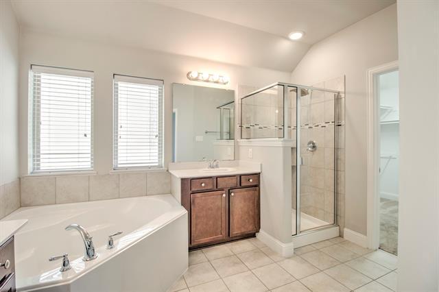 Building Photo - 1925 Alton Wy