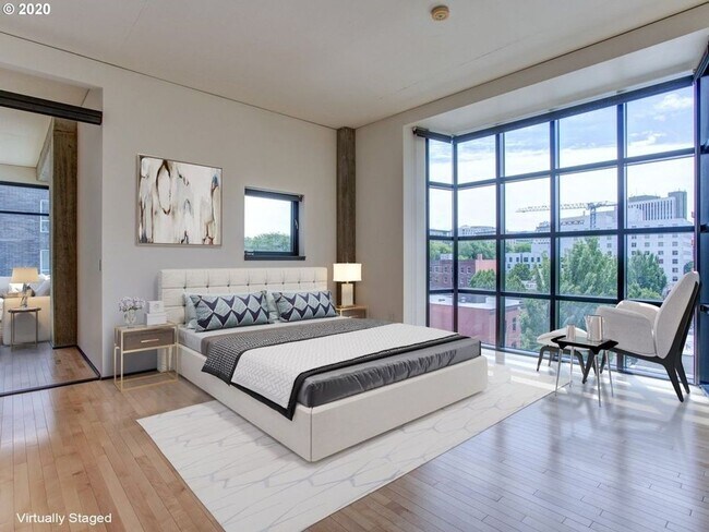 Building Photo - Elizabeth Tower Condo in the Pearl