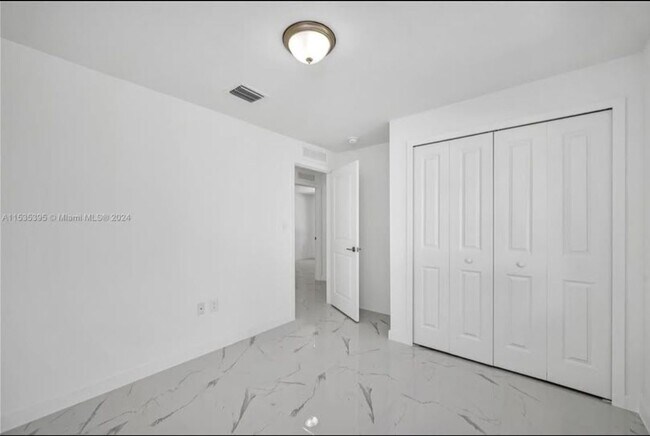 Building Photo - 673 NW 14th St