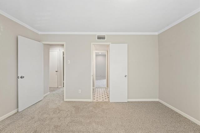 Building Photo - 4409 Travis St