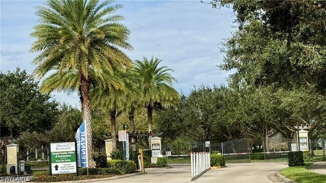 Building Photo - 2066 Tamarron Ln