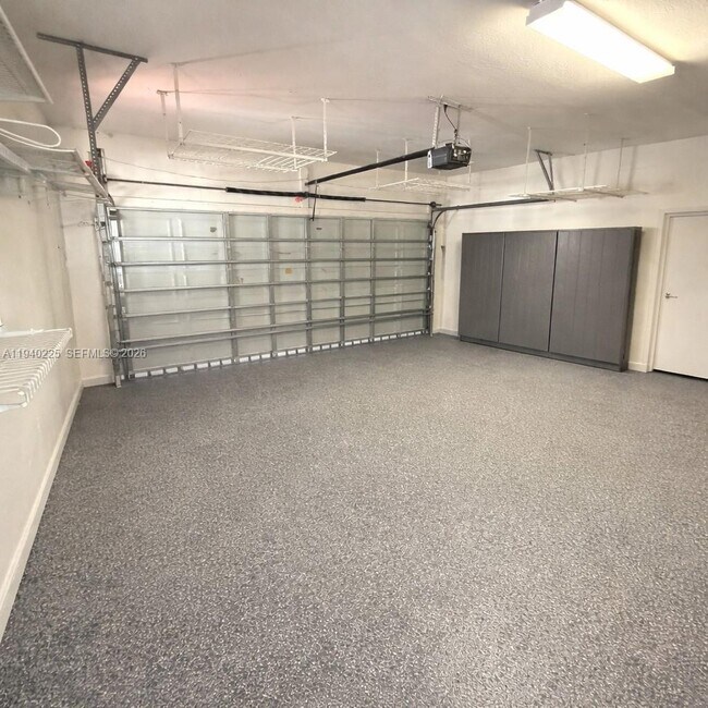 Building Photo - 27037 SW 142nd Ave