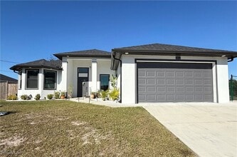 Building Photo - 3800 10th St W