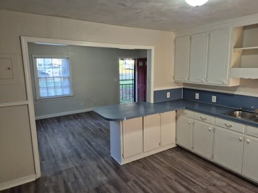 Building Photo - 3251 Meadow Ln