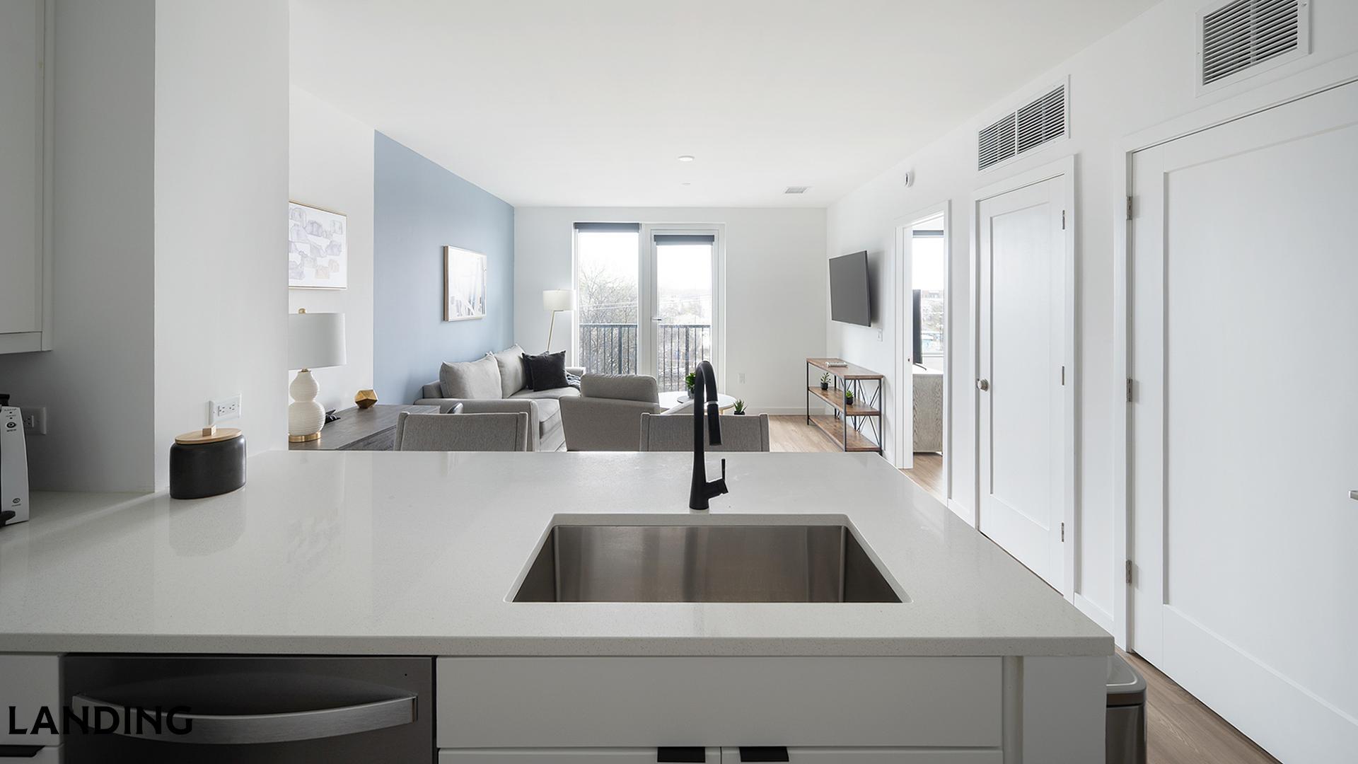 Building Photo - 1801 Patterson St