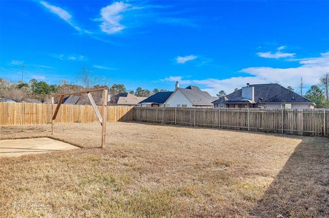 Building Photo - 615 Alex Way