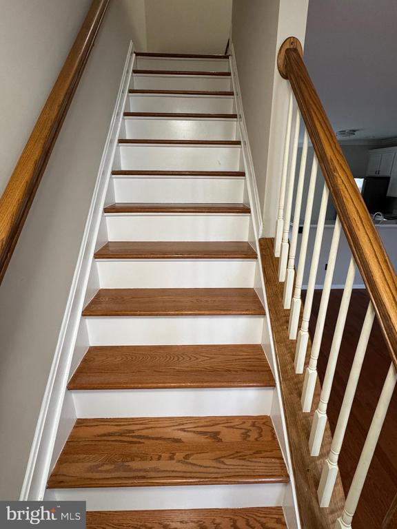 Building Photo - 6132 White Marble Ct