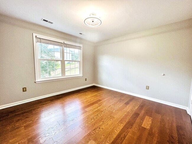 Building Photo - 1008 Black Oak Ct
