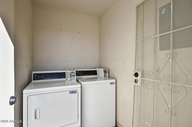 Building Photo - 2650 E McKellips Rd