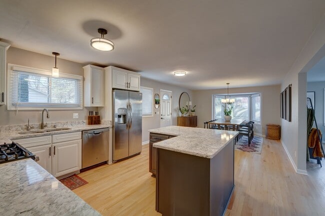 Building Photo - 4609 Waukesha St
