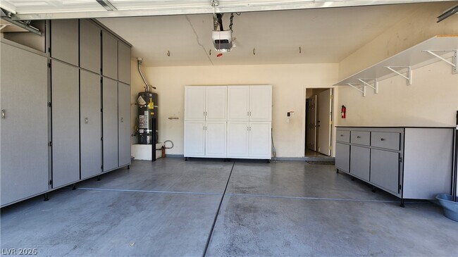 Building Photo - 9709 Hawk Cliff Ave